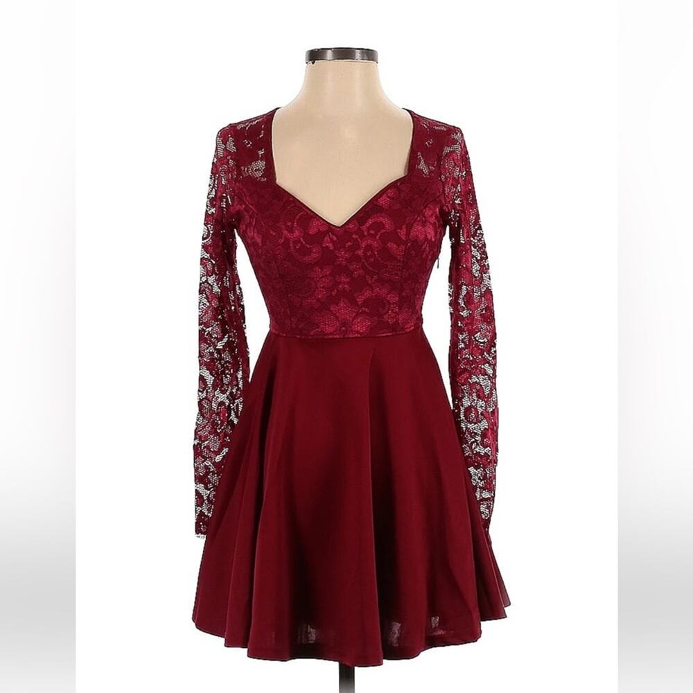 Unbranded long sleeved lace bust merlot fit and flare dress, size small